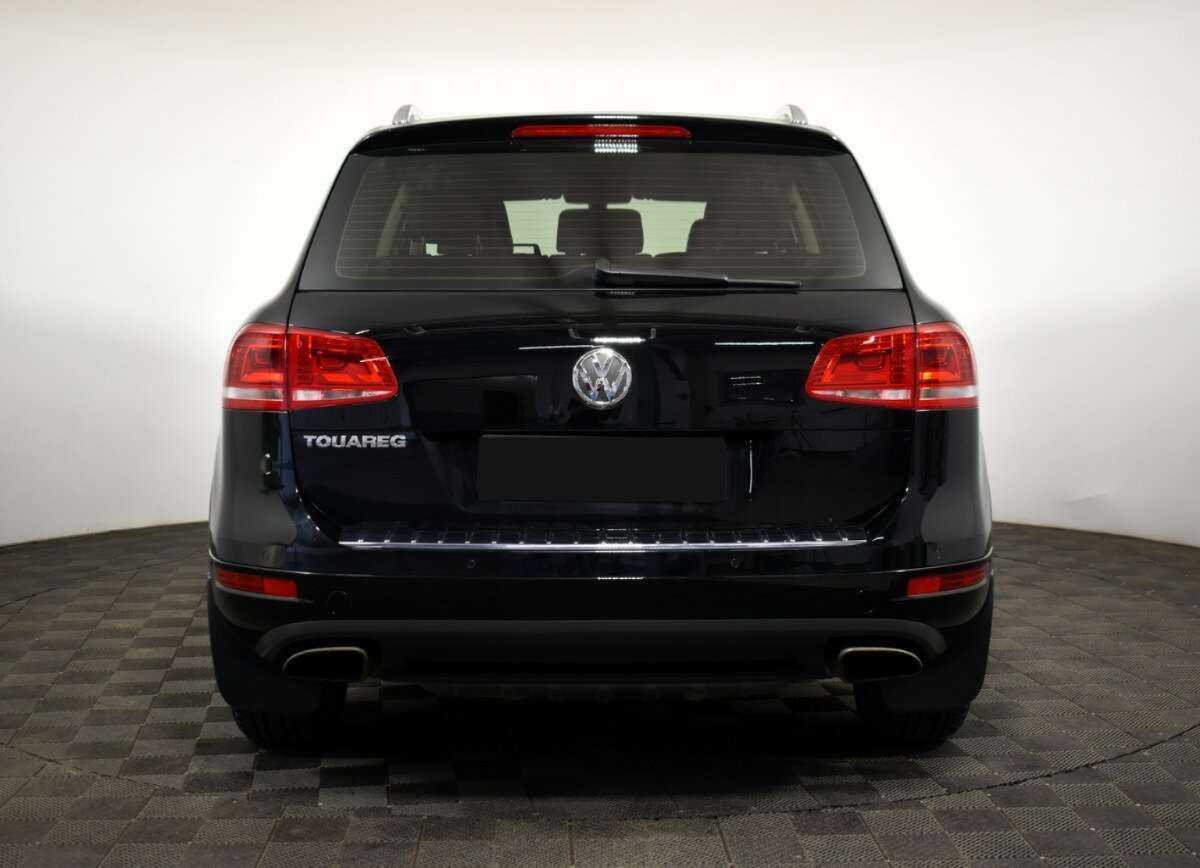 Купить Volkswagen Touareg с пробегом. Фото: #4