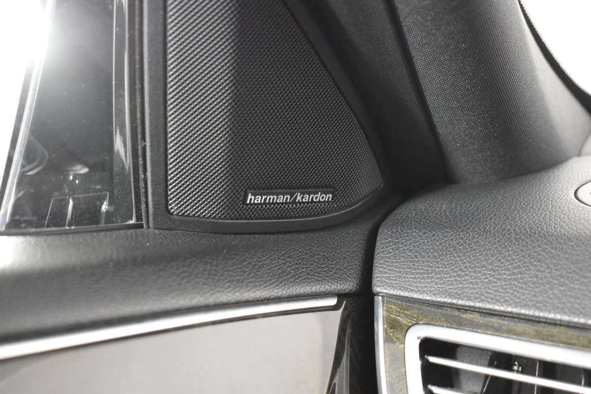 Купить Mercedes-Benz E-Класс с пробегом. Фото: #25