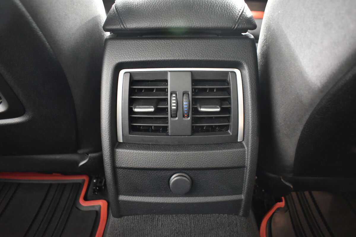 Купить BMW 3 серии с пробегом. Фото: #7