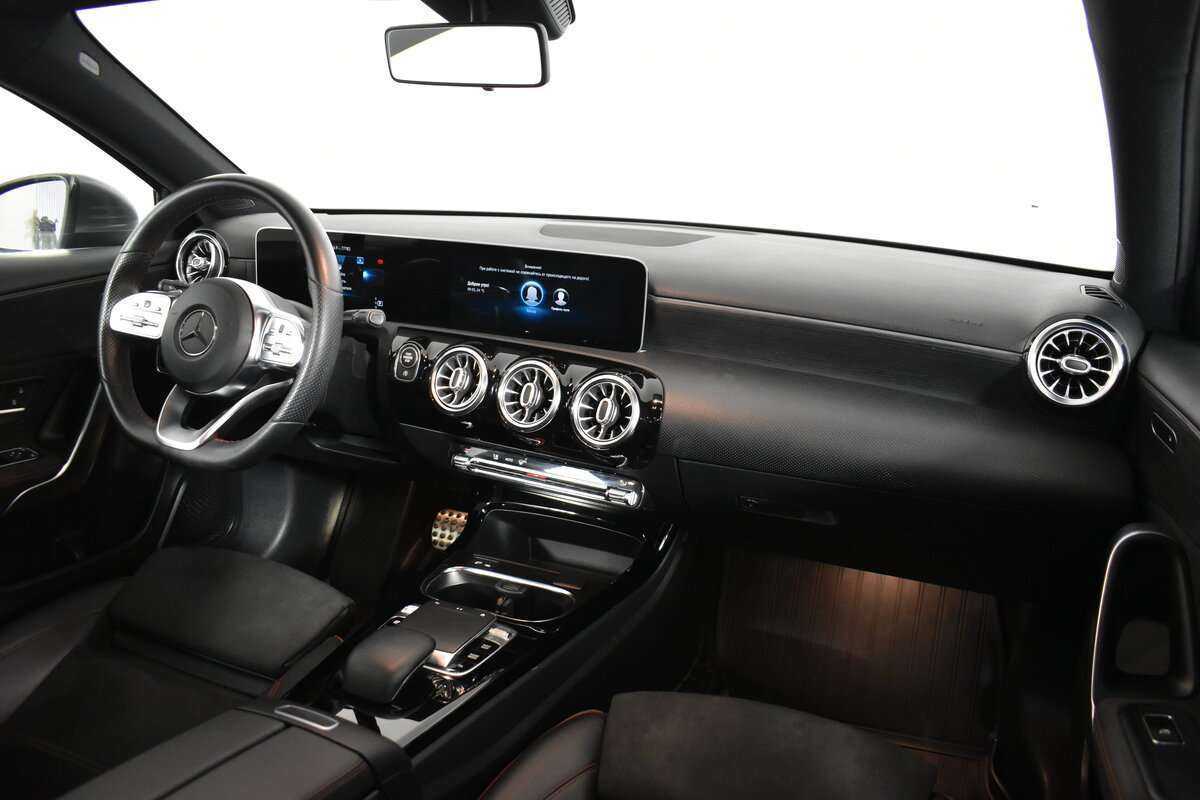 Купить Mercedes-Benz A-Класс с пробегом. Фото: #9