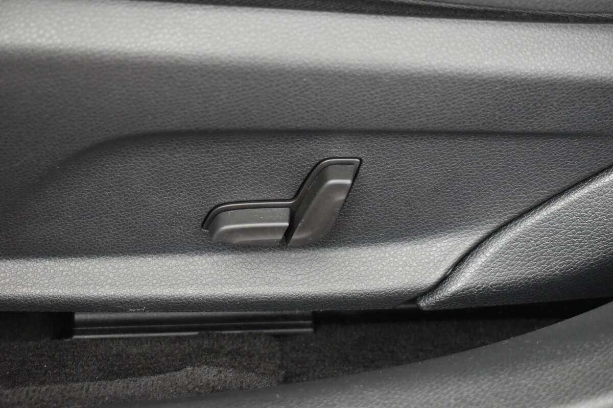 Купить Mercedes-Benz C-Класс с пробегом. Фото: #9