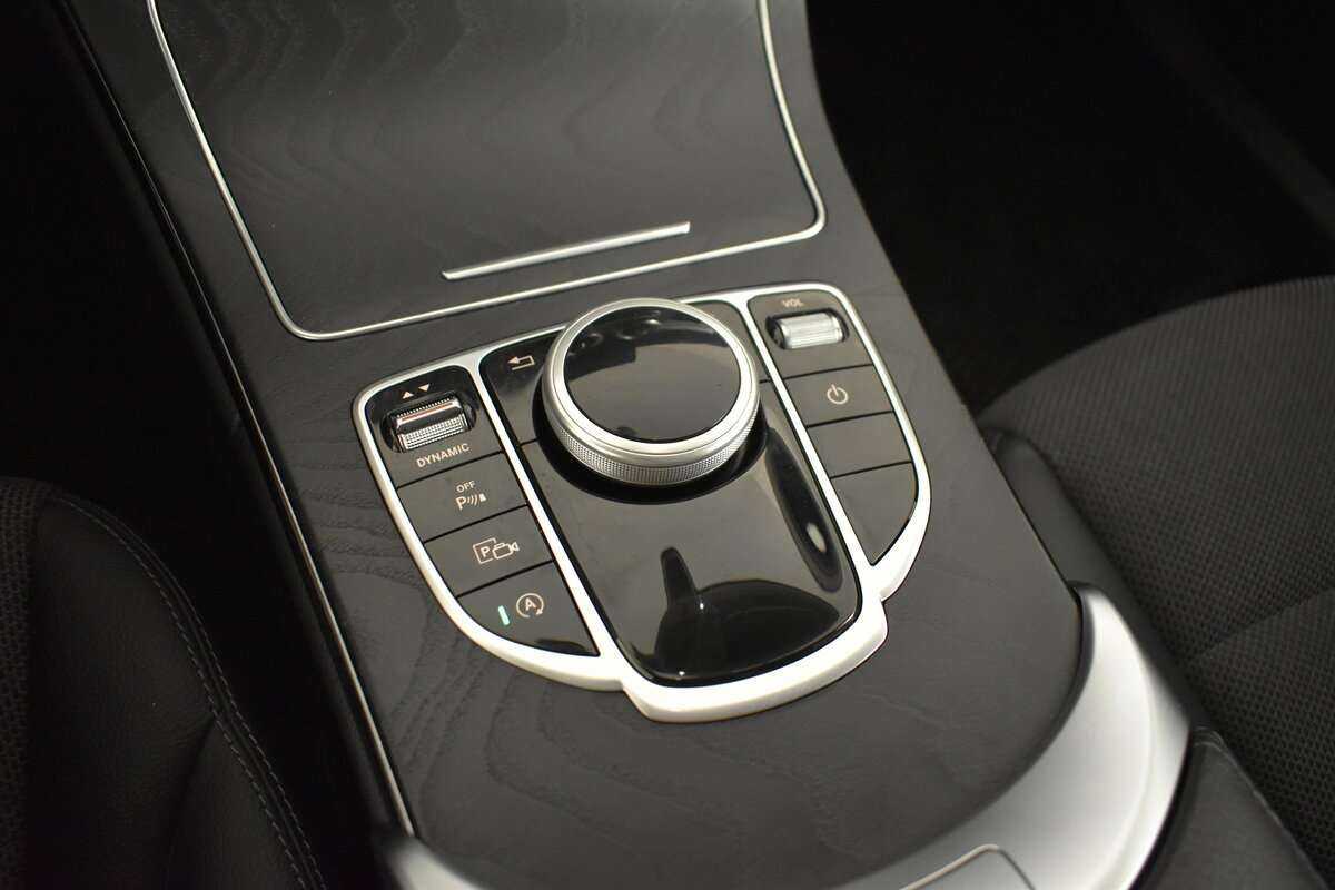 Купить Mercedes-Benz C-Класс с пробегом. Фото: #15