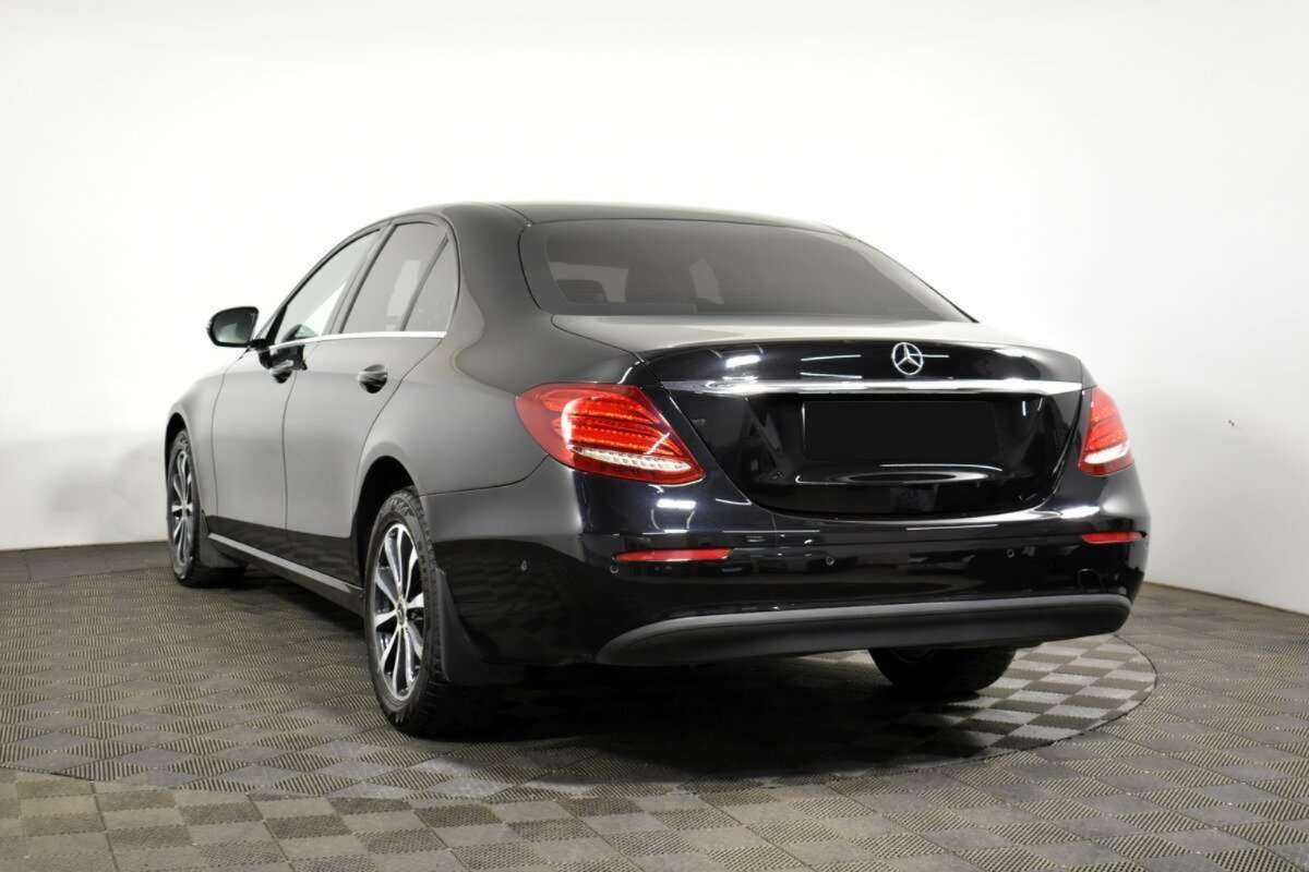 Купить Mercedes-Benz E-Класс с пробегом. Фото: #5