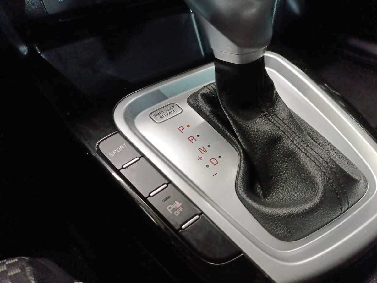 Купить Kia Ceed с пробегом. Фото: #17