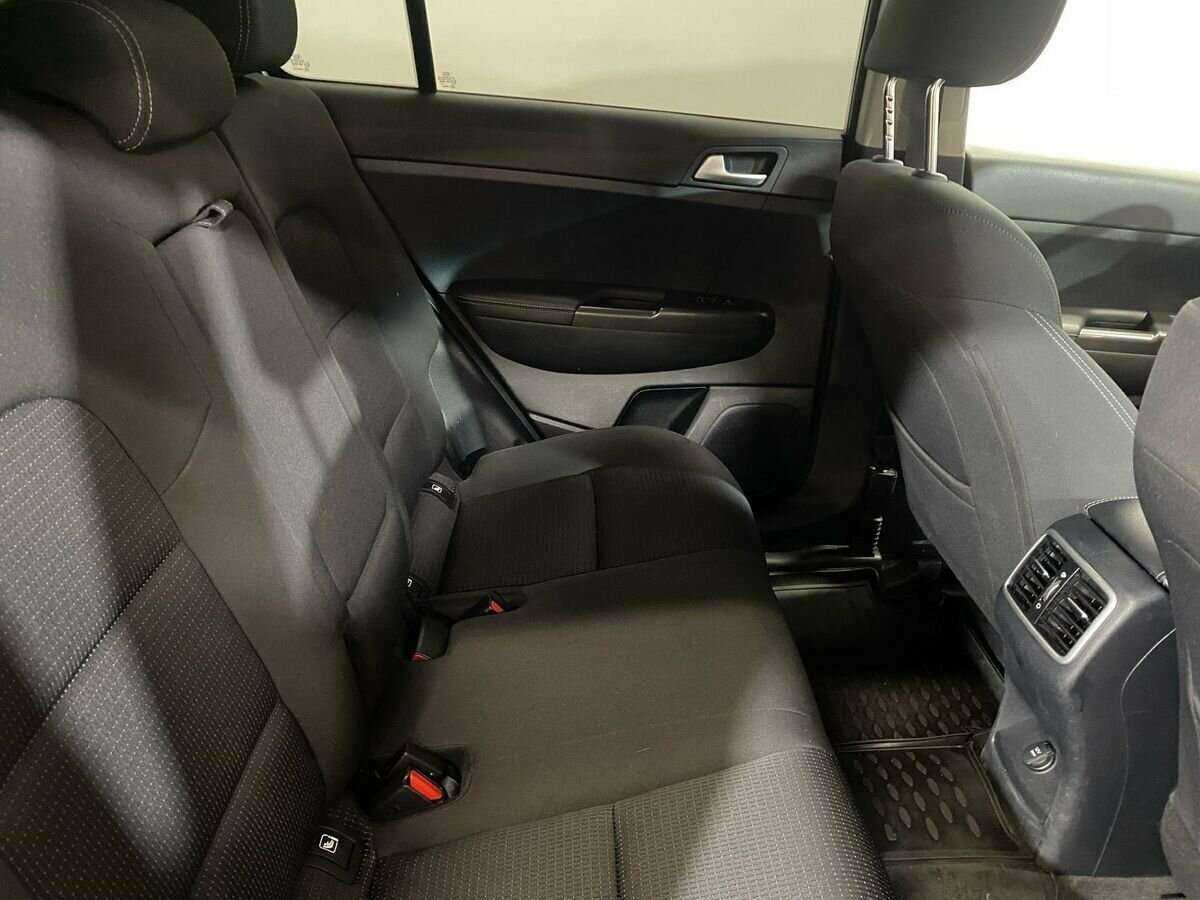 Купить Kia Sportage с пробегом. Фото: #10