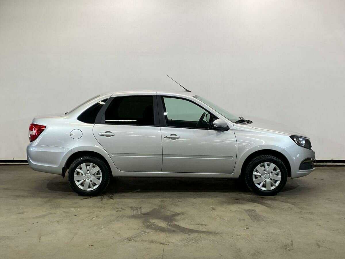 Купить Lada (ВАЗ) Granta с пробегом. Фото: #3