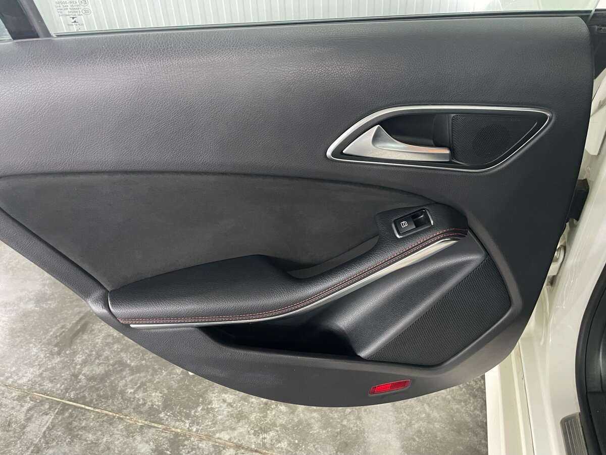 Купить Mercedes-Benz CLA с пробегом. Фото: #24