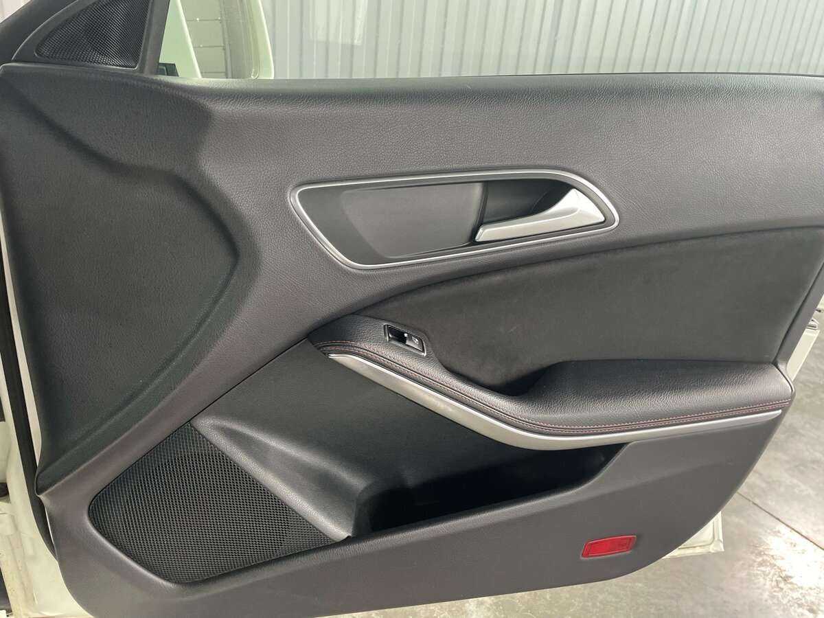 Купить Mercedes-Benz CLA с пробегом. Фото: #25