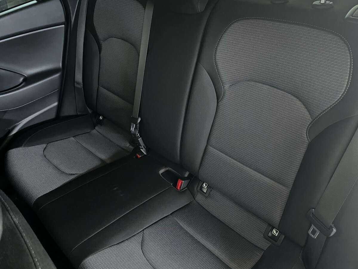 Купить Hyundai i30 с пробегом. Фото: #15