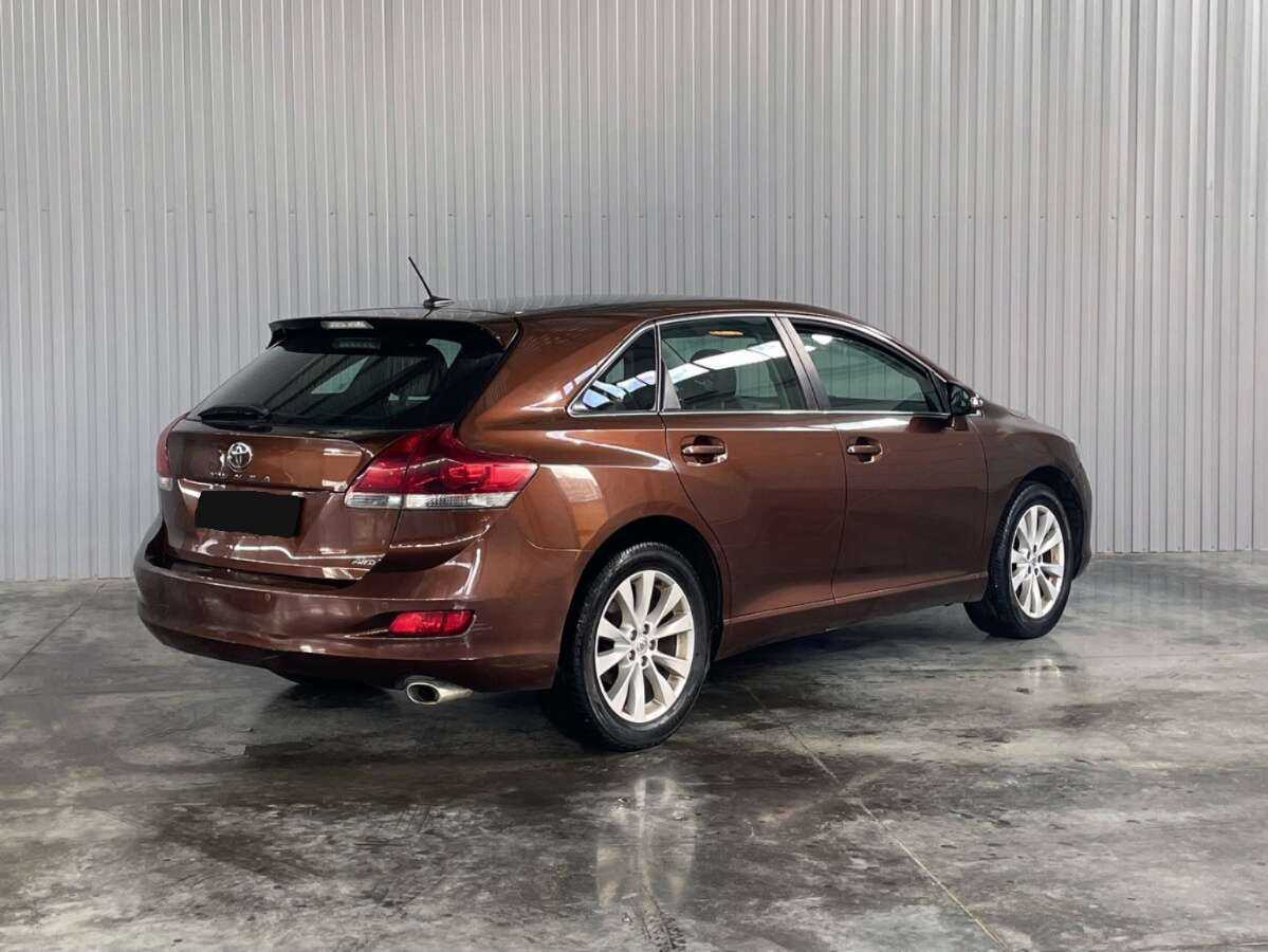 Купить Toyota Venza с пробегом. Фото: #4