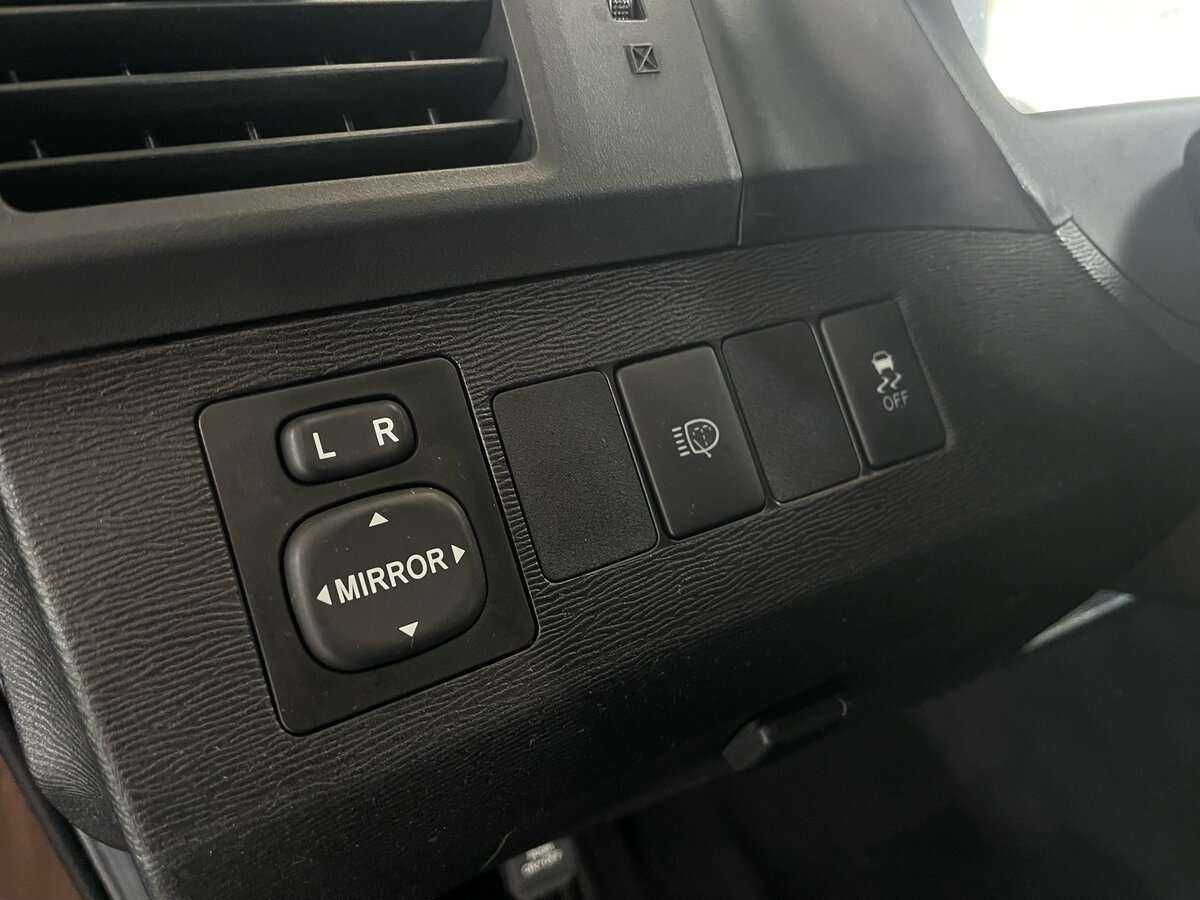 Купить Toyota Venza с пробегом. Фото: #14