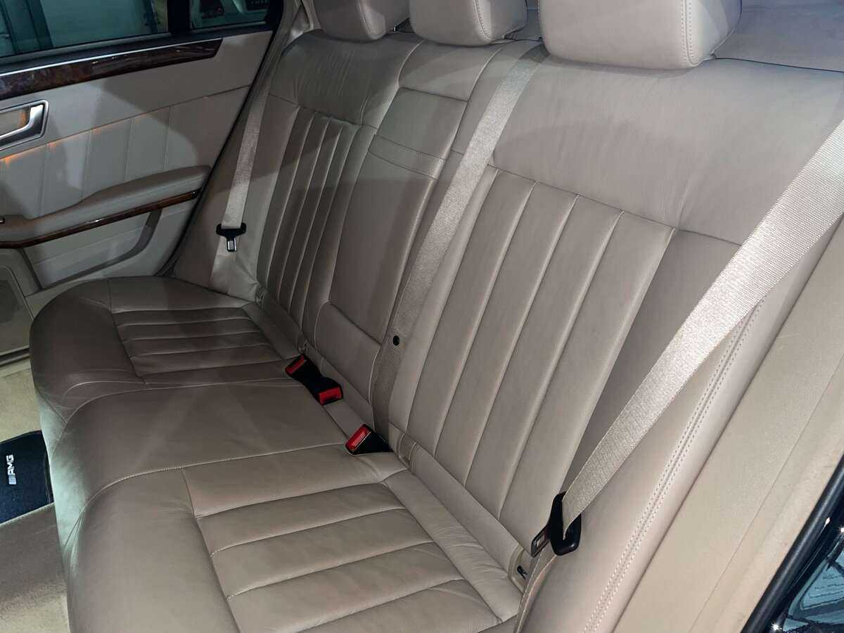 Купить Mercedes-Benz E-Класс с пробегом. Фото: #19