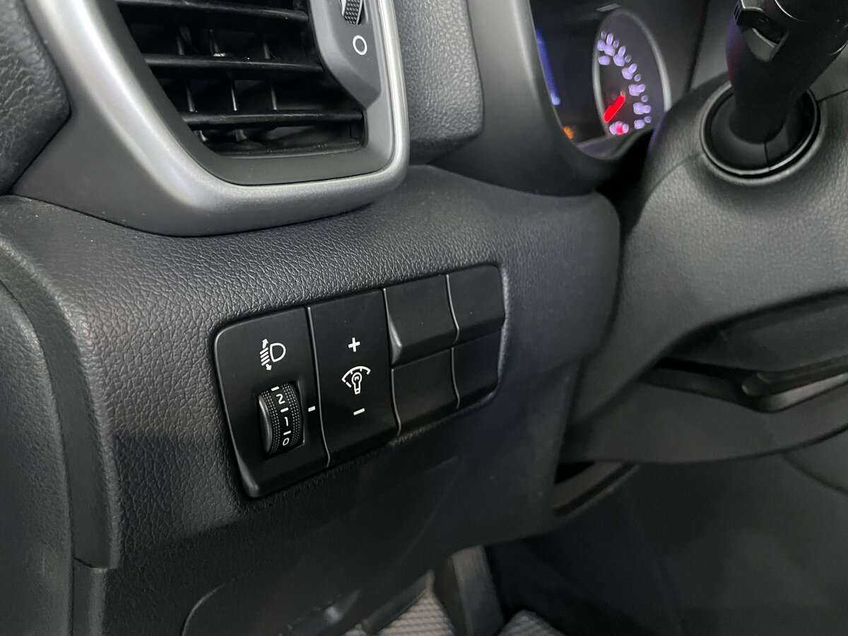 Купить Kia Sportage с пробегом. Фото: #12