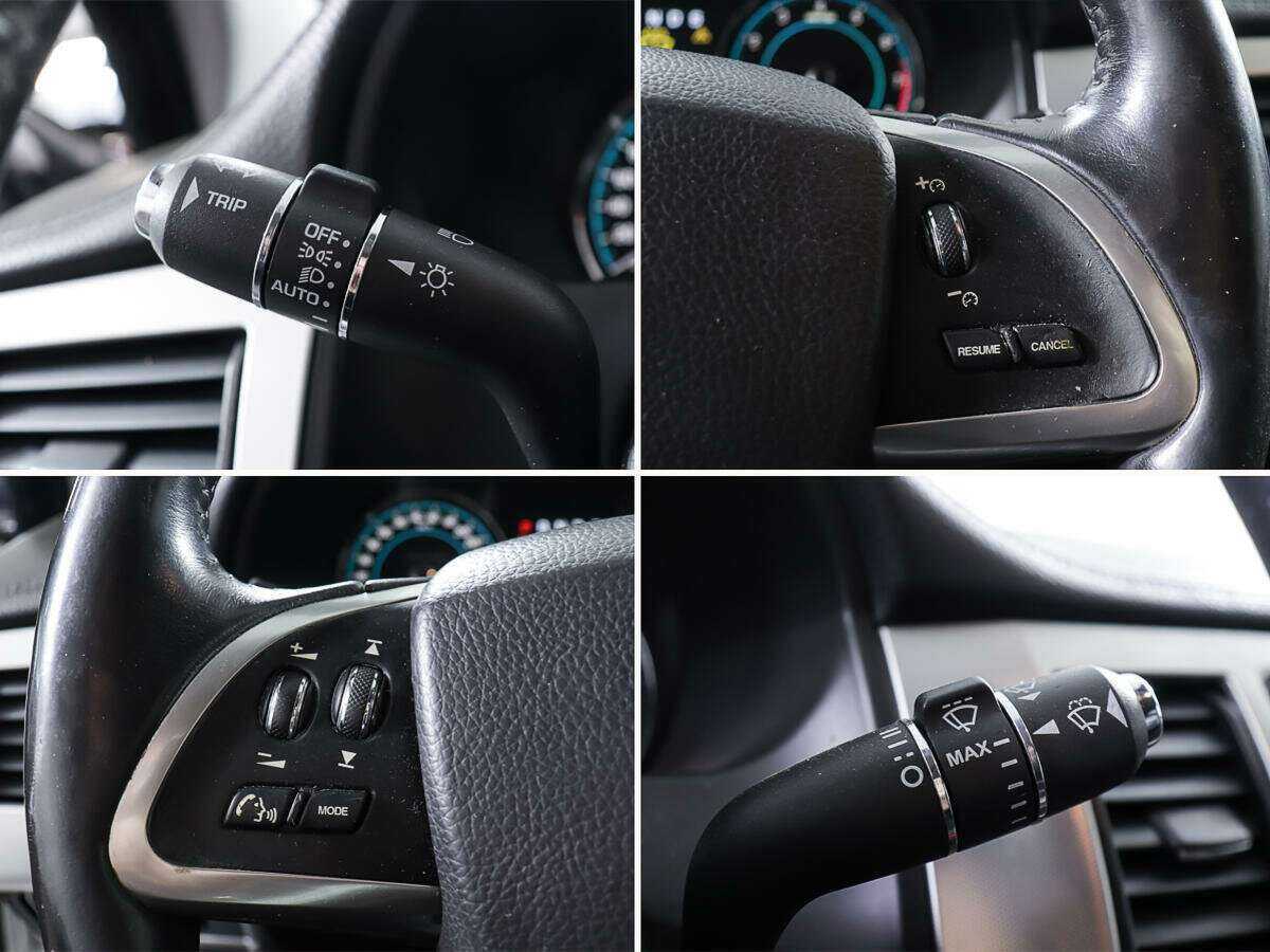 Купить Jaguar XF с пробегом. Фото: #16