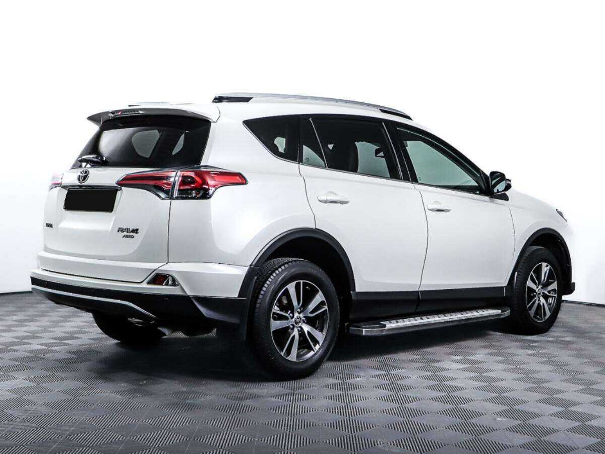 Купить Toyota RAV4 с пробегом. Фото: #4