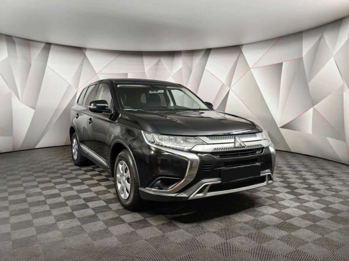 Купить Mitsubishi Outlander с пробегом. Фото: #2