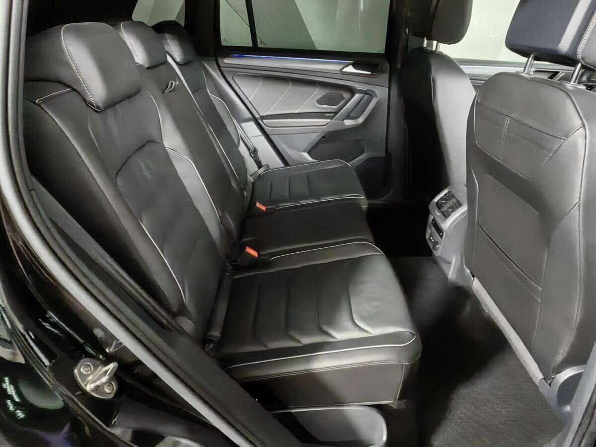 Купить Volkswagen Tiguan с пробегом. Фото: #10
