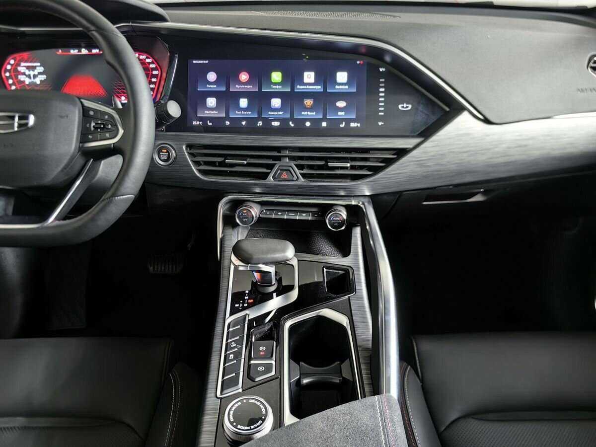 Купить Geely Tugella с пробегом. Фото: #10