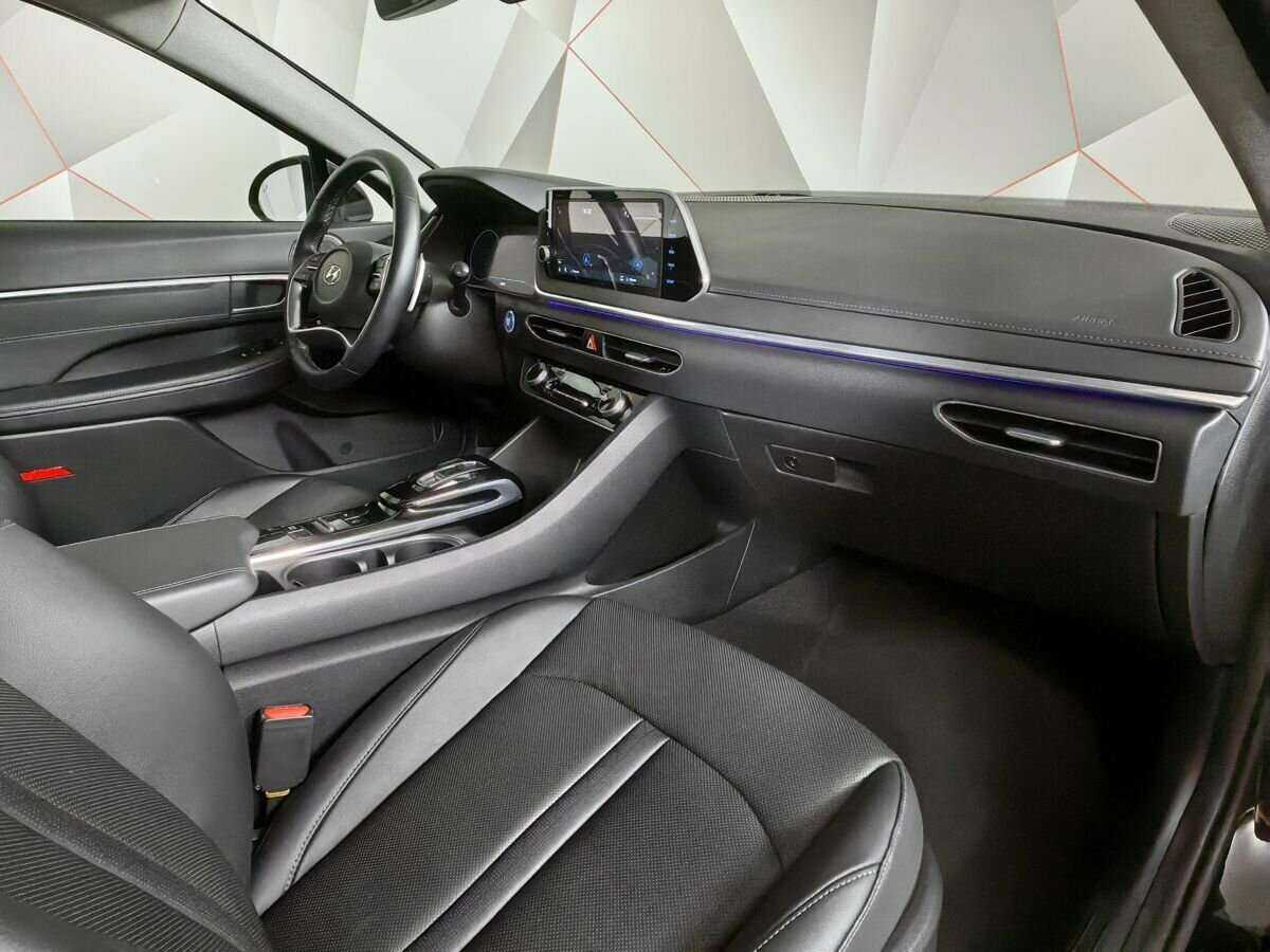 Купить Hyundai Sonata с пробегом. Фото: #10