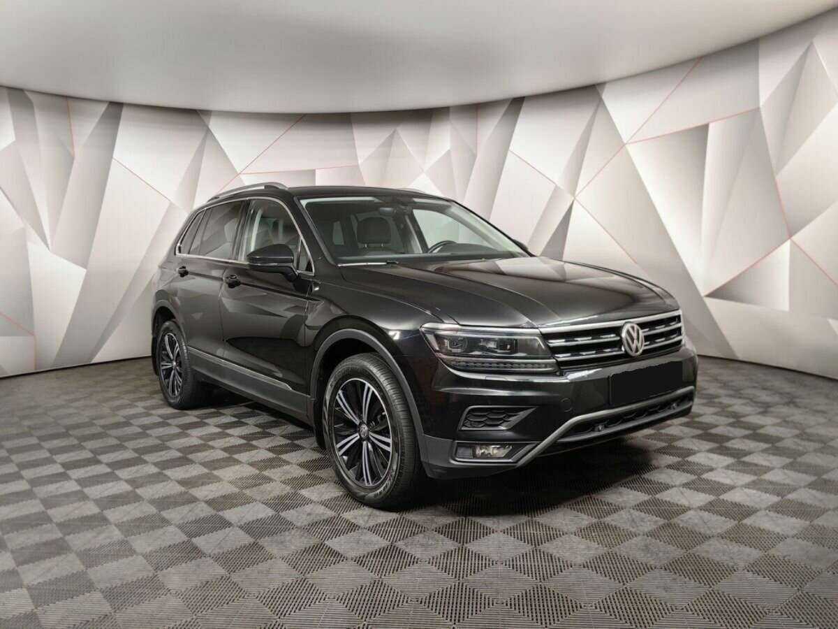 Купить Volkswagen Tiguan с пробегом. Фото: #2