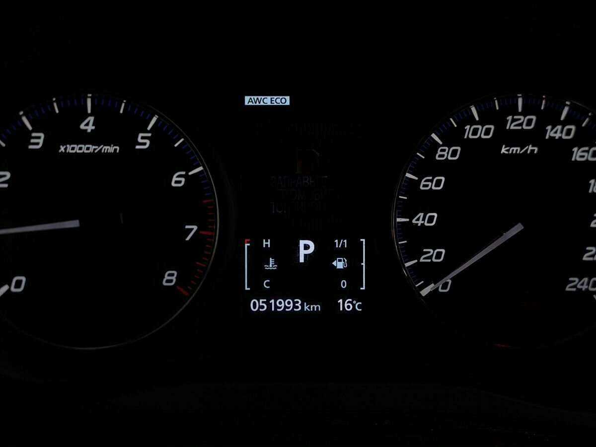 Купить Mitsubishi Outlander с пробегом. Фото: #10