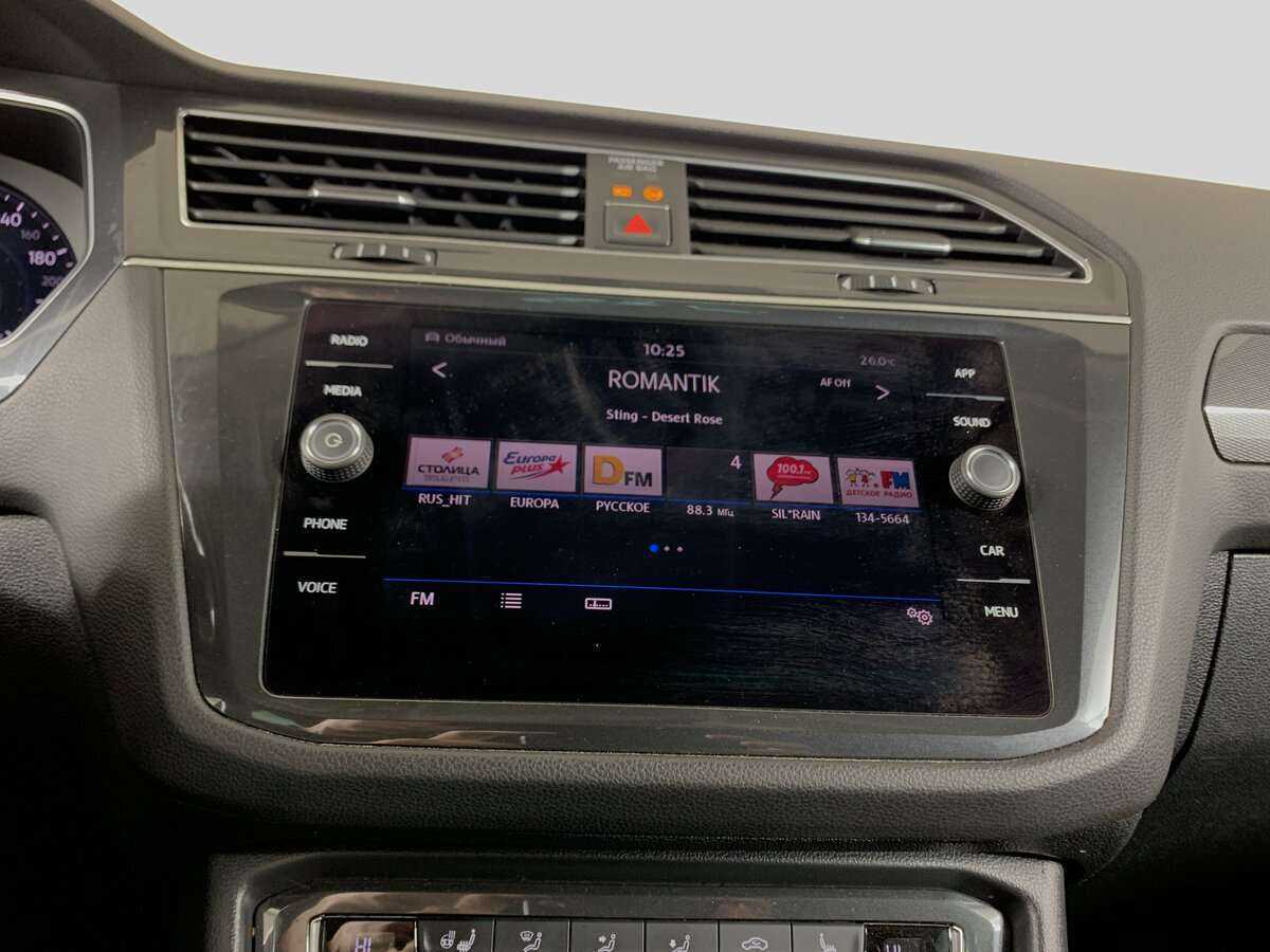 Купить Volkswagen Tiguan с пробегом. Фото: #11