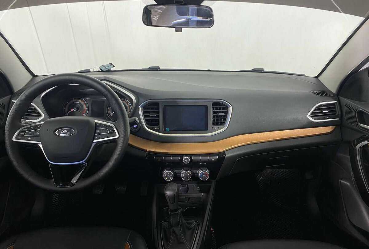 Купить Lada (ВАЗ) Vesta с пробегом. Фото: #9