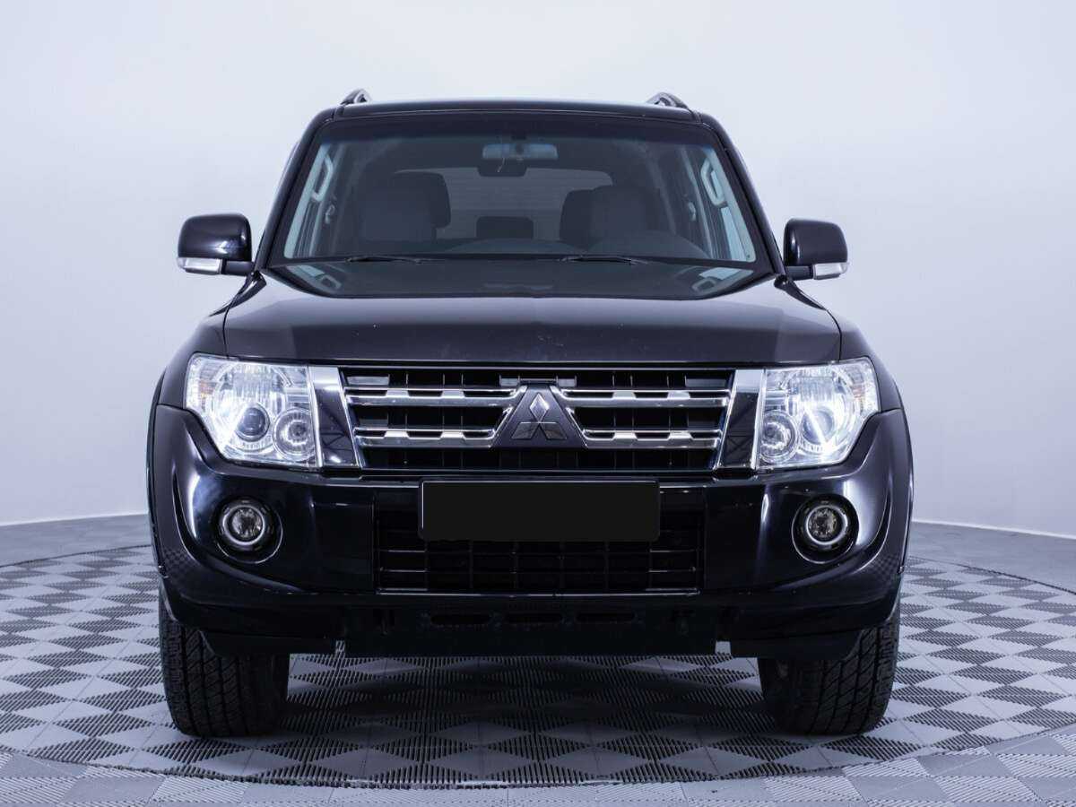 Купить Mitsubishi Pajero с пробегом. Фото: #1