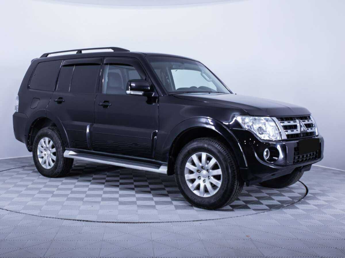 Купить Mitsubishi Pajero с пробегом. Фото: #2