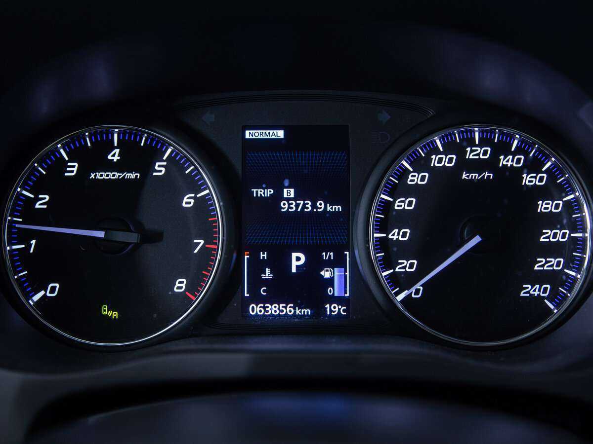 Купить Mitsubishi Outlander с пробегом. Фото: #10