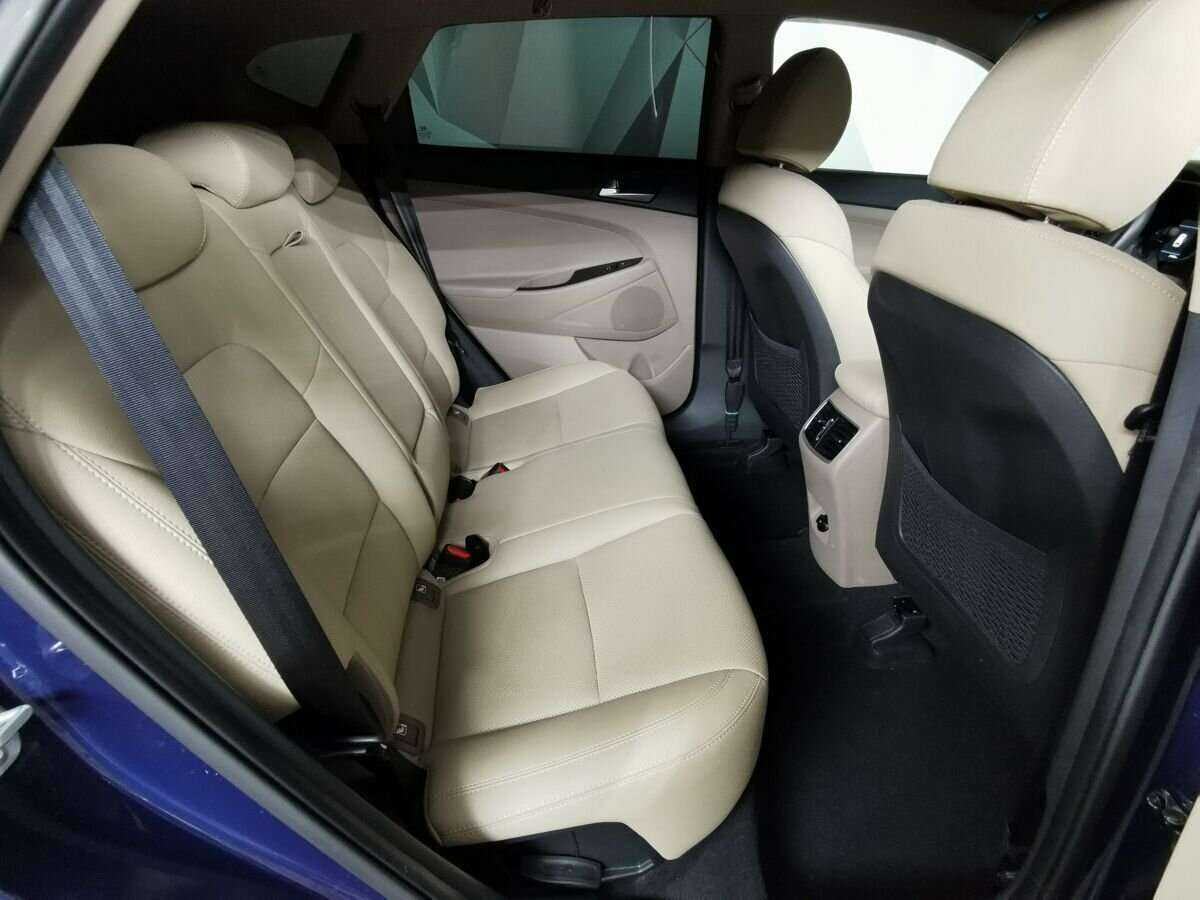 Купить Hyundai Tucson с пробегом. Фото: #11