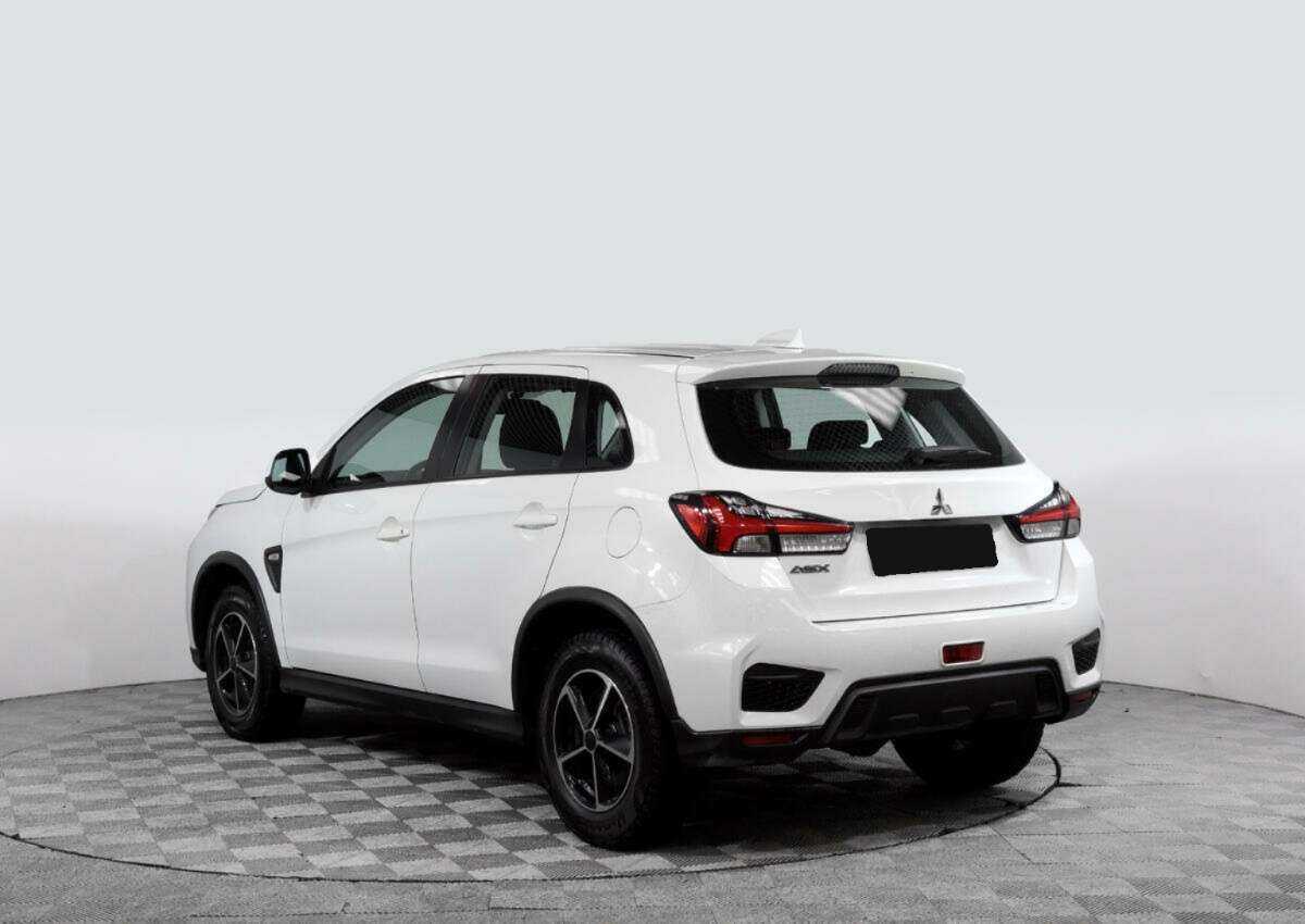 Купить Mitsubishi ASX с пробегом. Фото: #5