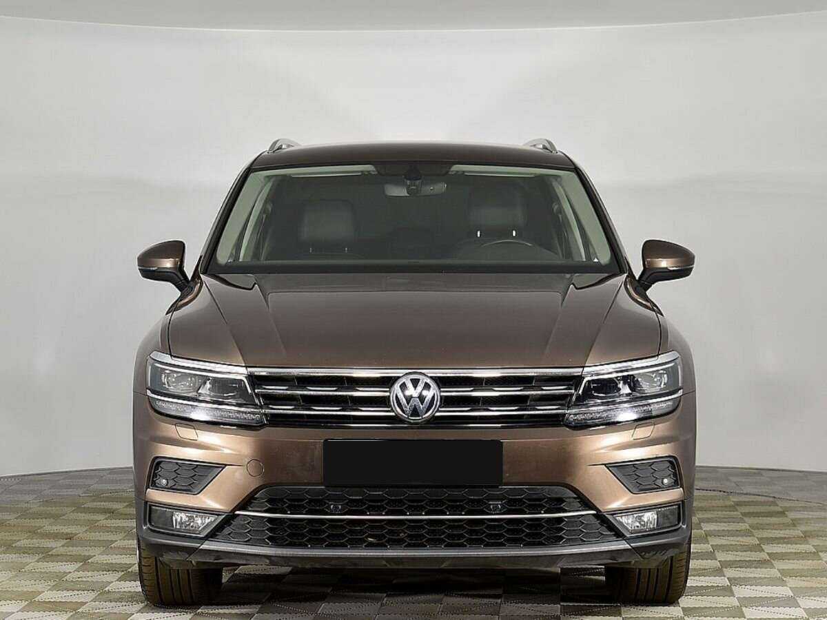 Купить Volkswagen Tiguan с пробегом. Фото: #2