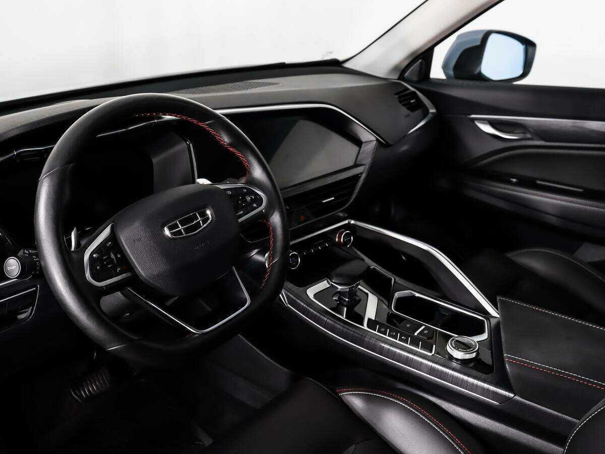 Купить Geely Tugella с пробегом. Фото: #8