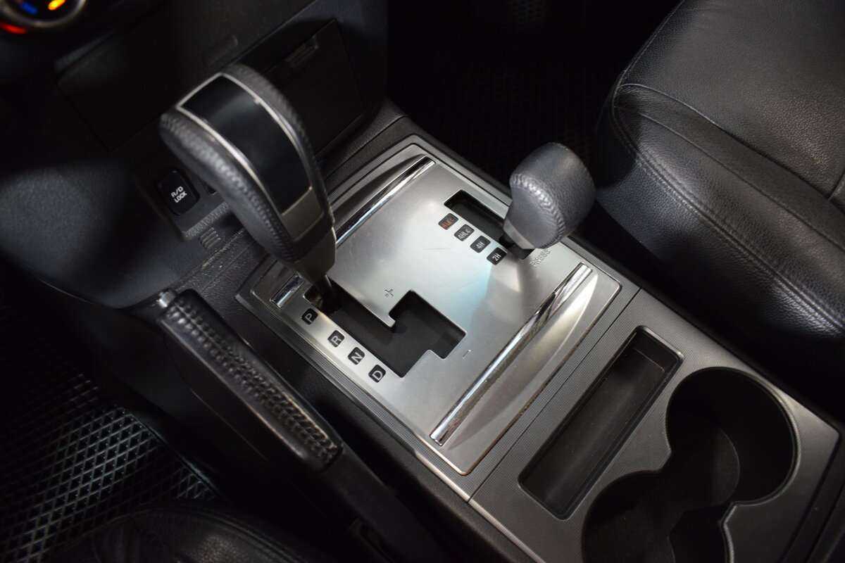 Купить Mitsubishi Pajero с пробегом. Фото: #20