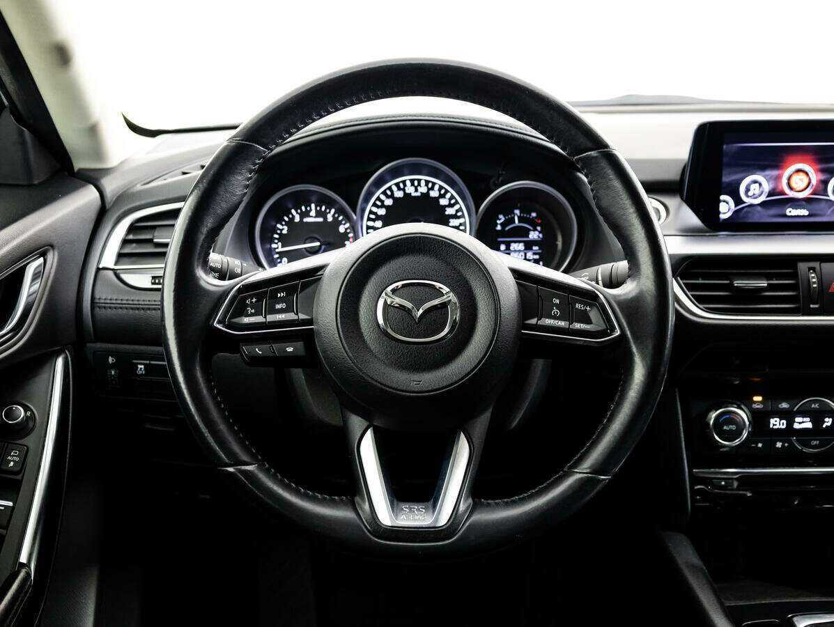 Купить Mazda 6 с пробегом. Фото: #9