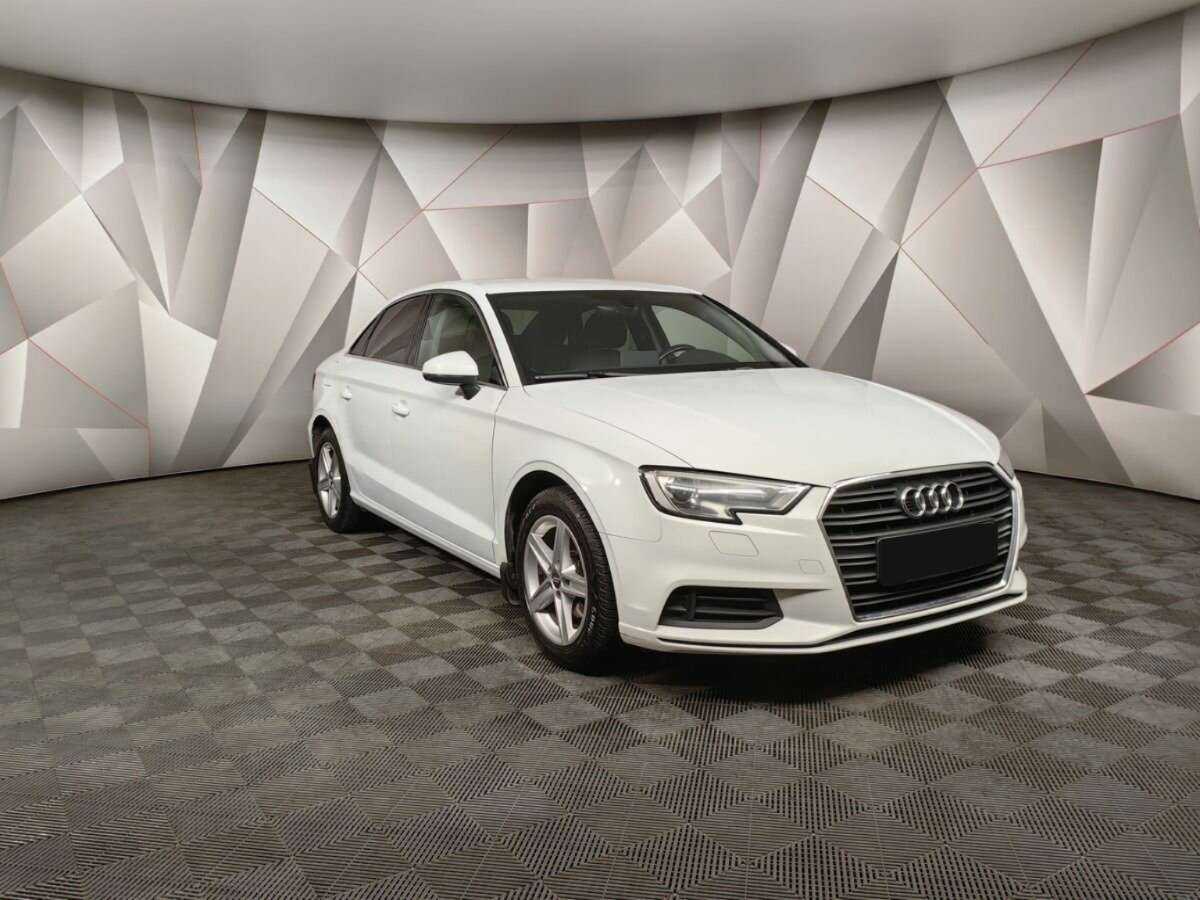 Купить Audi A3 с пробегом. Фото: #2