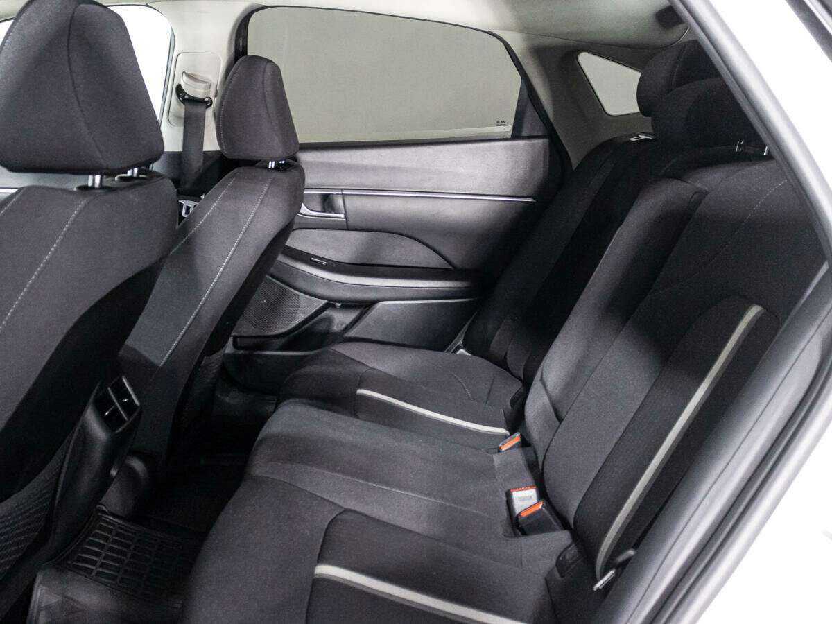Купить Hyundai Sonata с пробегом. Фото: #9