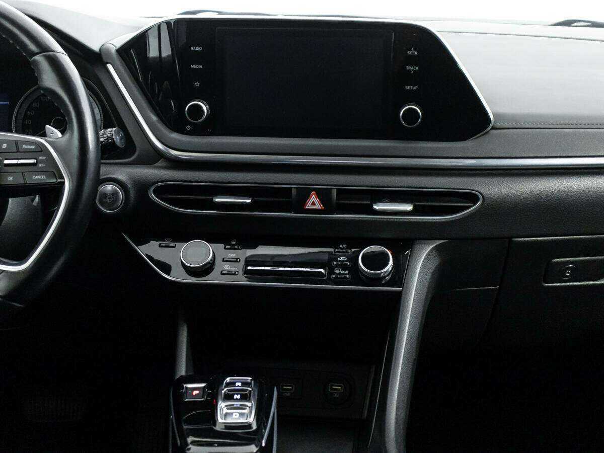 Купить Hyundai Sonata с пробегом. Фото: #13