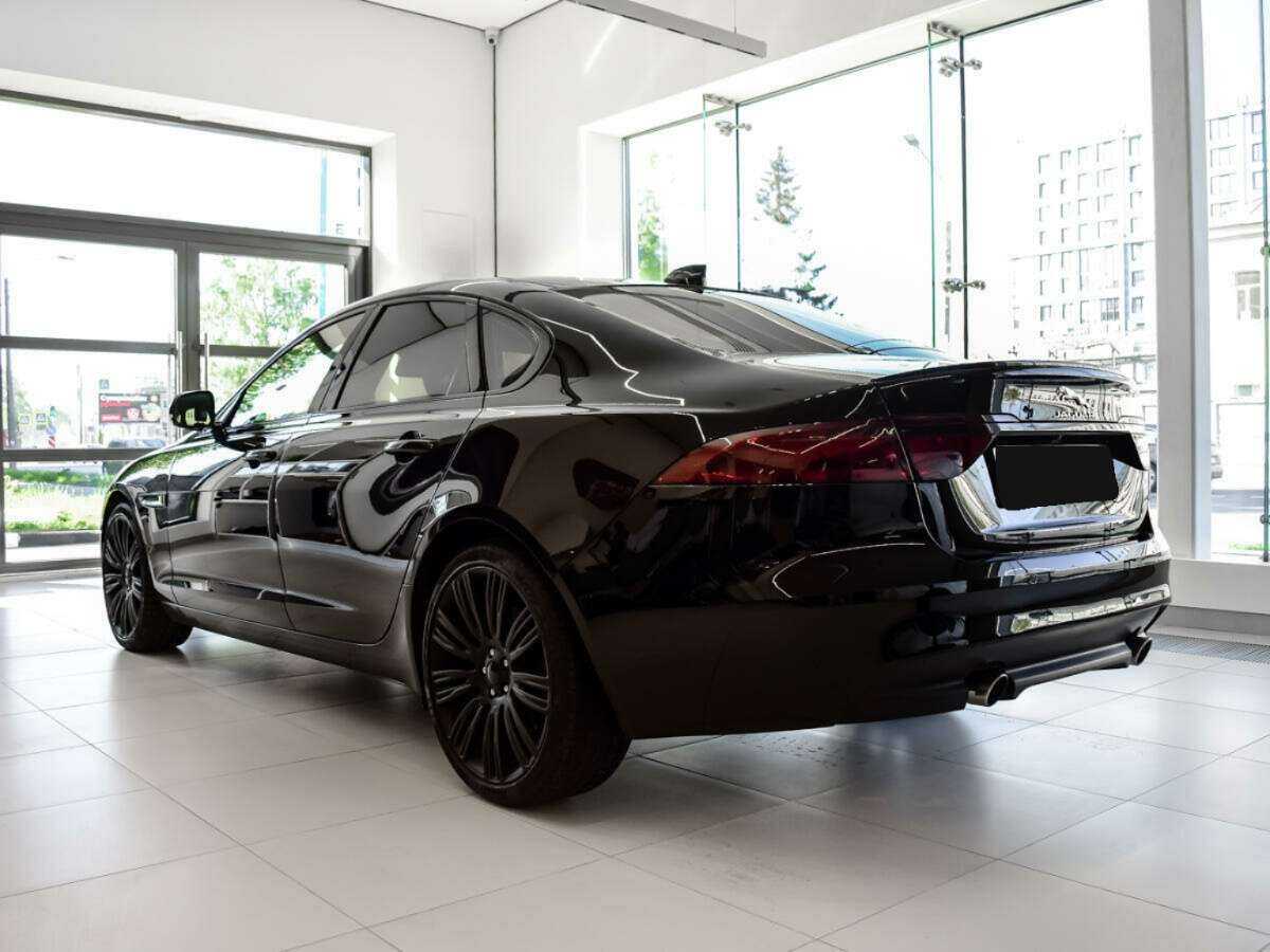 Купить Jaguar XF с пробегом. Фото: #6