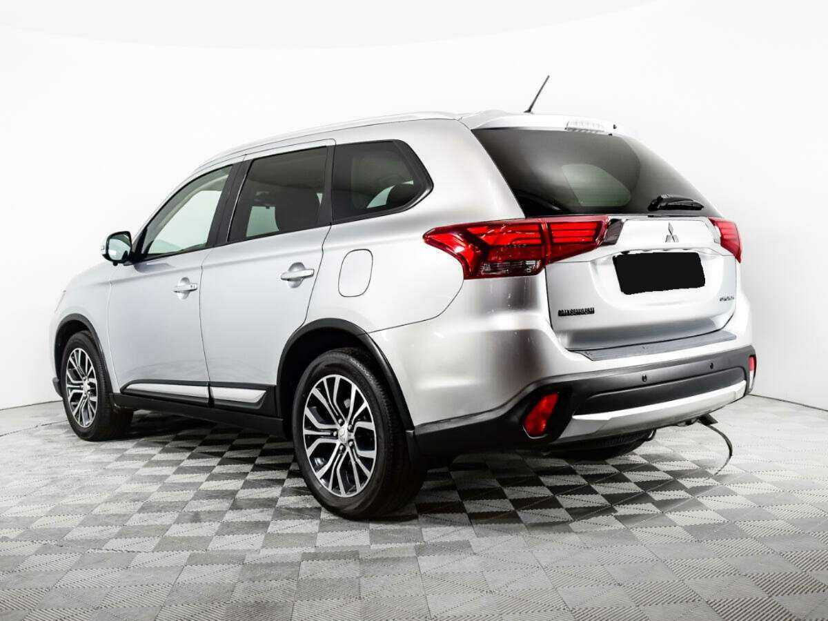 Купить Mitsubishi Outlander с пробегом. Фото: #6