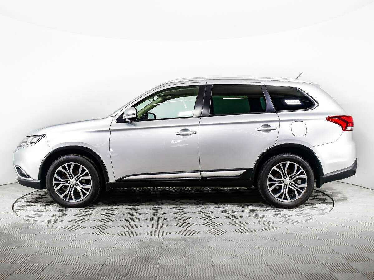 Купить Mitsubishi Outlander с пробегом. Фото: #7