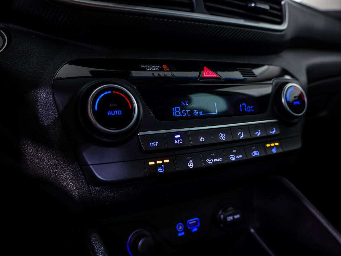 Купить Hyundai Tucson с пробегом. Фото: #13