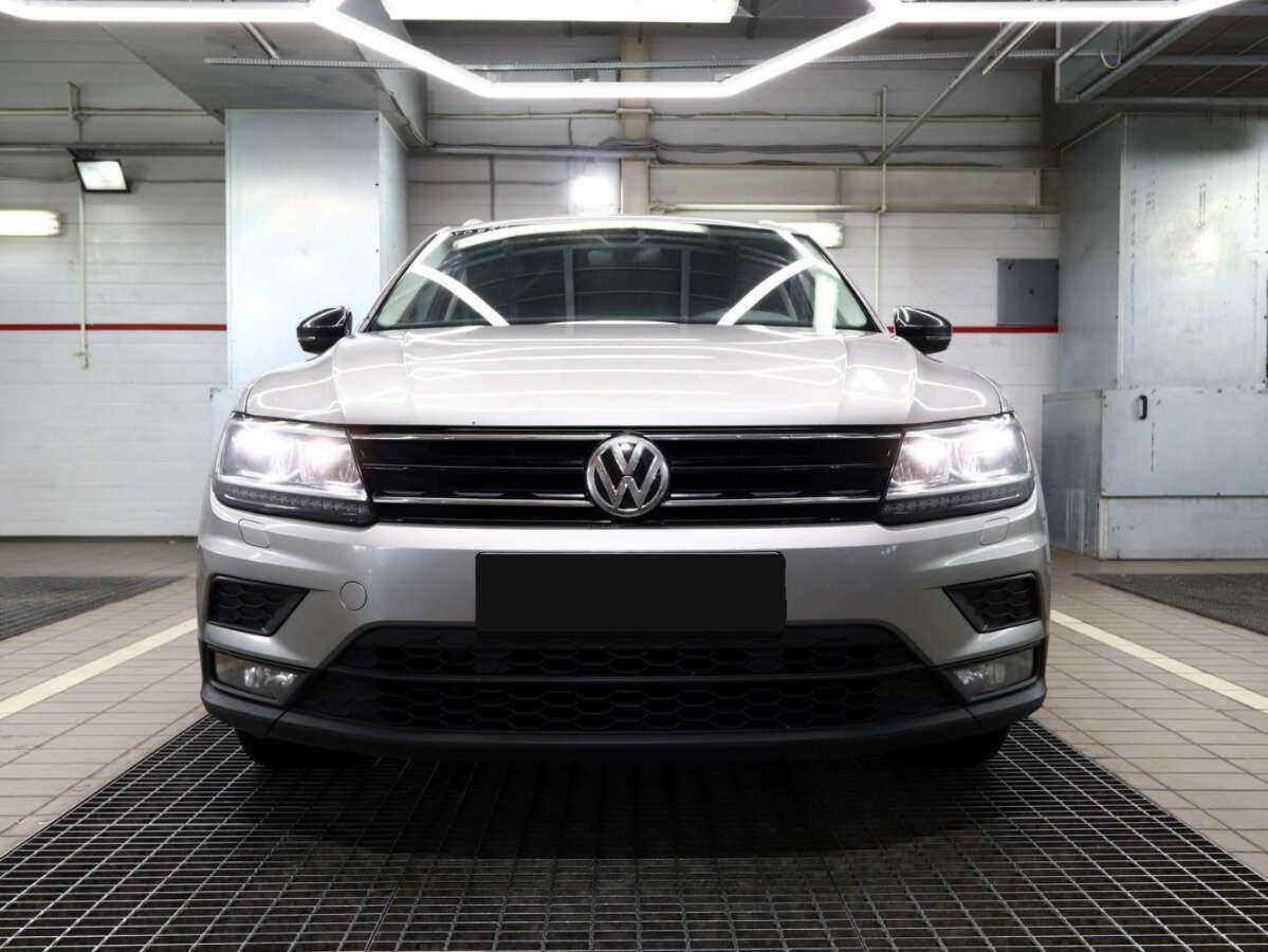 Купить Volkswagen Tiguan с пробегом. Фото: #1