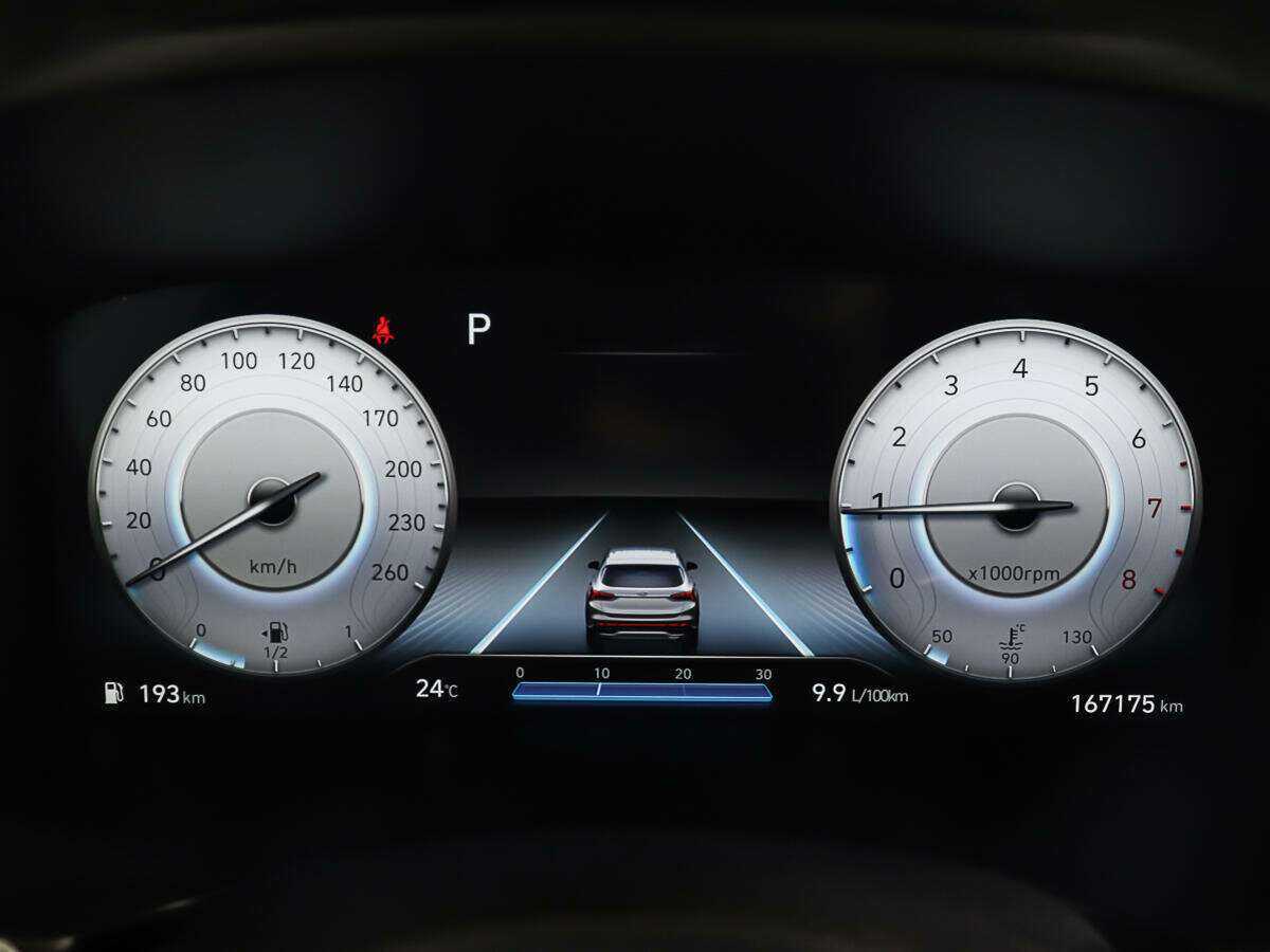 Купить Hyundai Santa Fe с пробегом. Фото: #13