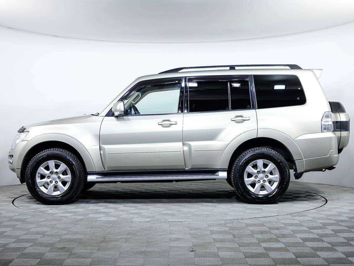 Купить Mitsubishi Pajero с пробегом. Фото: #6