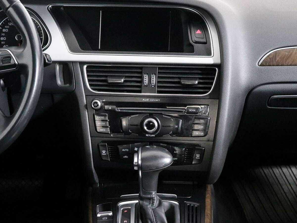 Купить Audi A4 с пробегом. Фото: #13