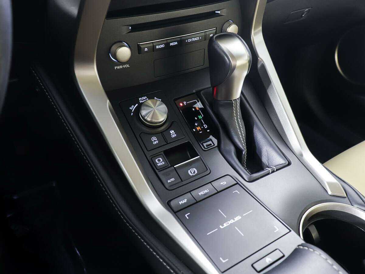 Купить Lexus NX с пробегом. Фото: #19