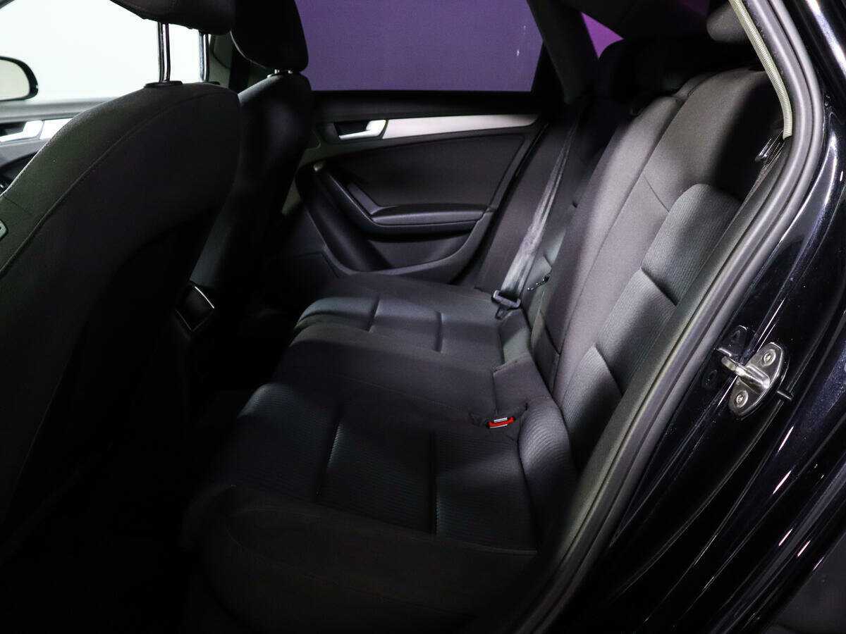 Купить Audi A4 с пробегом. Фото: #7