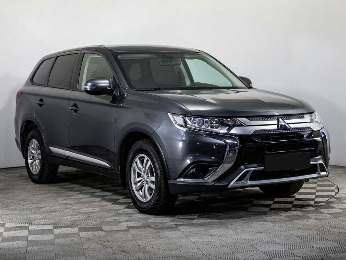 Купить Mitsubishi Outlander с пробегом. Фото: #2